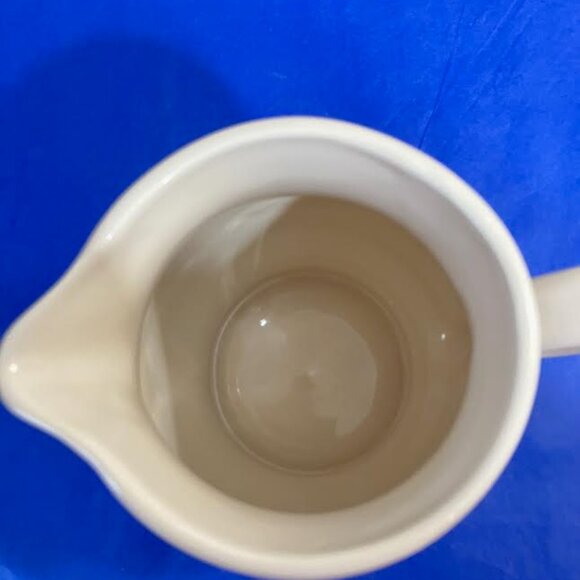 Longaberger Pottery 32 oz. Pitcher Woven Traditions Red - Picture 5 of 13